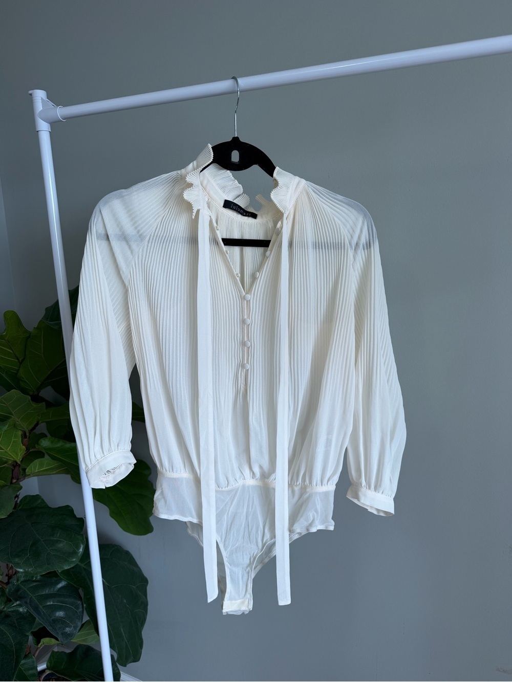 Lulumari Long Sleeve French Cream Blouse Bodysuit O/S